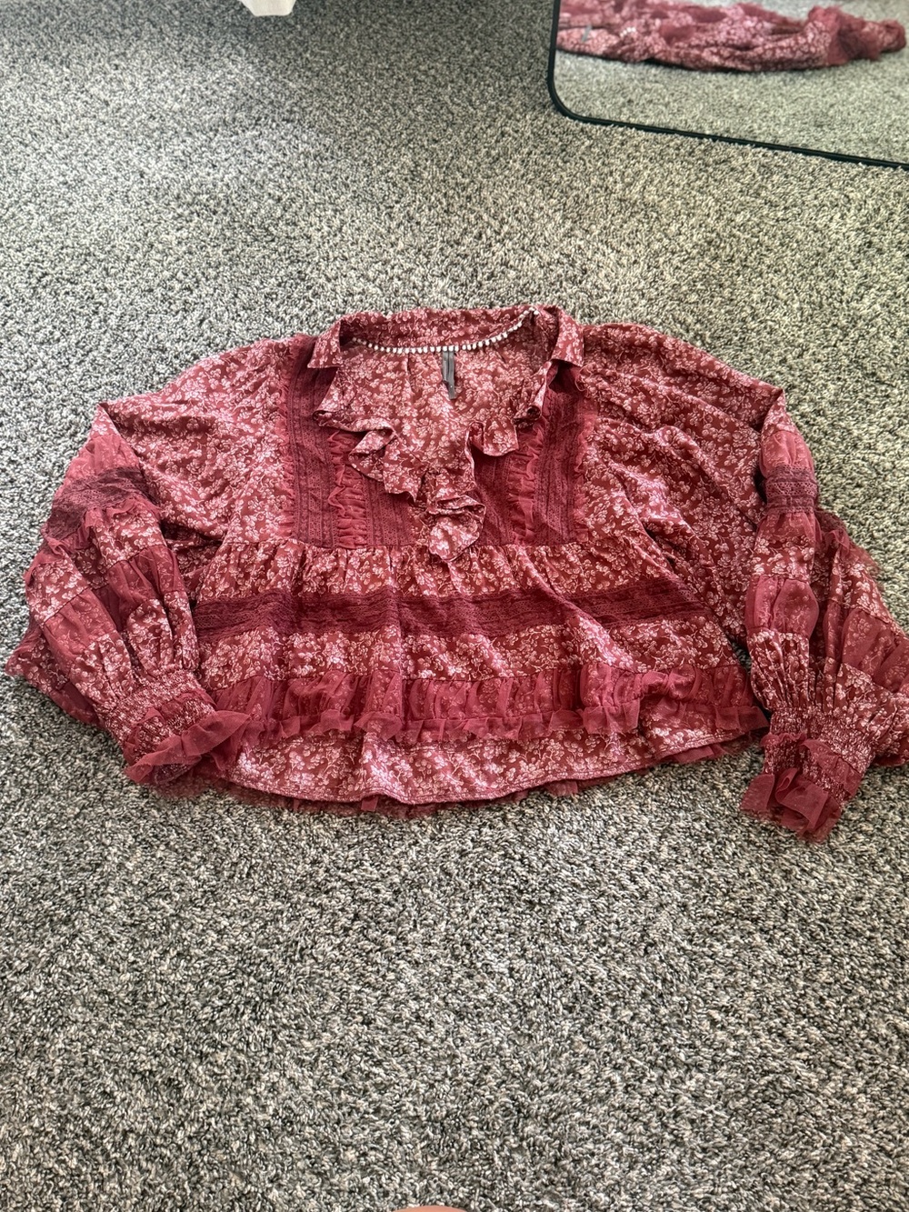 Anthropologie Women's Floral Ruffle Blouse - Red